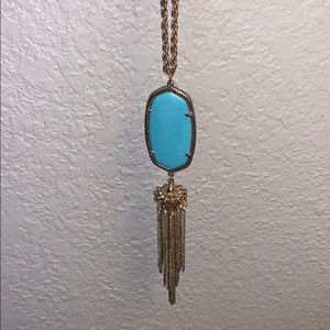 Kendra Scott necklace